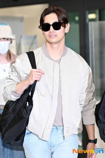 【PHOTO】東方神起 チャンミン「SMTOWN LIVE in LA」を終えて韓国に到着（動画あり）