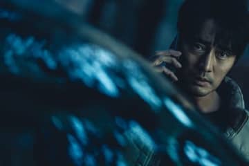 ソ・ジソブ13年ぶりアクション復帰作、Netflixシリーズ『広場』のスチールカット公開