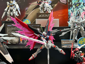 「SEED FREEDOM」より「デスティニーガンダムSpecII」が最終決戦カラーでHGガンプラ化！【#静岡ホビーショー】ディアッカが搭乗する「ブレイズザクファントム」もMGガンプラ化