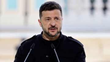トルコでのロシア・ウクライナ和平協議、プーチン氏が出席する場合のみ参加とゼレンスキー氏