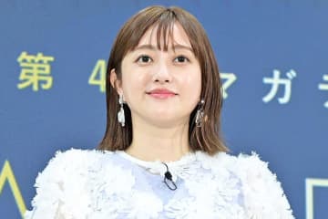 菊地亜美、第2子出産後初イベントで「芸能界好き」　タレント間の競争に「生き残りたい…！」と切実