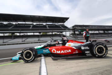 佐藤琢磨、インディ500初日はニューマシンのシェイクダウンに集中「無事に走行できた事に感謝」
