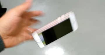 「塗るだけ」でスマホ画面が割れない!? ダイソーの液体保護フィルムを本音レビュー！