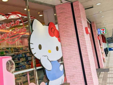 サンリオ、24年度は純利益137％増と絶好調　キティ50周年で“他キャラも人気”になる好循環…インバウンドも好機