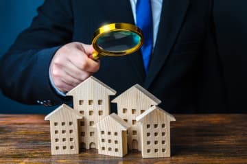築30年の戸建てを売却予定ですが、「リフォームしてから売る」べきでしょうか？費用対効果はどうなのでしょうか？