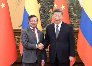 習近平主席、コロンビア大統領と会談
