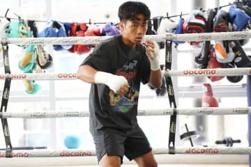 井上尚弥ダウンに「びっくり」「逆転で倒しきるのが凄い」　同門・武居由樹に海の向こうから伝わった衝撃