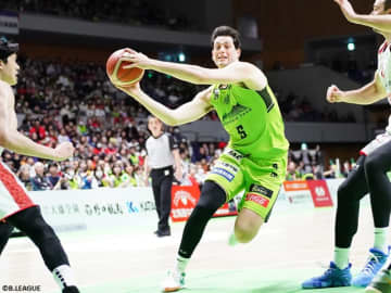 B1北海道がインサイドの2選手と契約満了…クリーナーは滋賀へ移籍、リバウンド王ウェルシュとは引き続き交渉へ