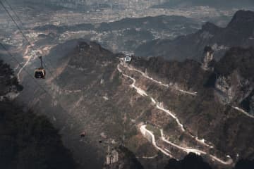 中国で国際航空路線が絶えず拡大、外国人観光客が持続的に増加