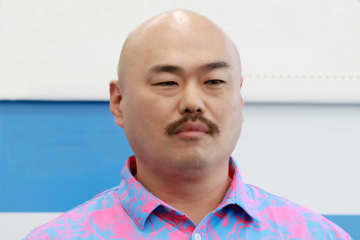 クロちゃん、女性マネの結婚式で“超最低行動”　お祝いスピーチで「僕と…」