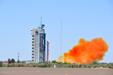 中国、宇宙コンピューティング衛星コンステレーションの打ち上げに成功