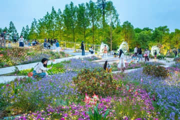 上海国際花展、「花見経済」に新たな活力注ぐ―中国