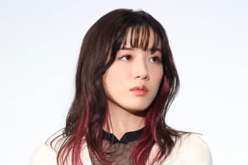 永野芽郁〝不倫疑惑〟で所属タレントに「あなたは大丈夫？」イジリが横行