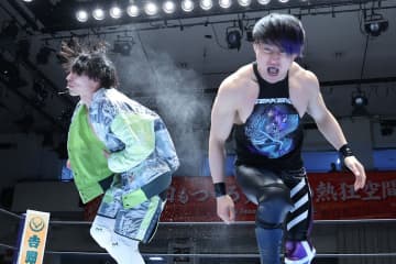 【新日本・ＢＯＳＪ】ＳＨＯがＹＯＨの現役引退を一方的に発表　元パートナーを斬り捨て「雑魚リーグ戦も廃止」宣告
