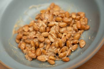 井上咲楽がやっている「納豆のぬか漬け」　1日置いたら信じられないウマさに