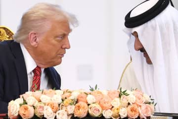 カタールと35兆円経済協力　トランプ氏国賓訪問で合意