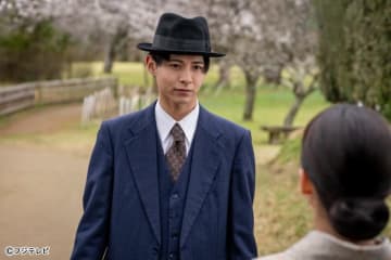 小宮璃央が明かす「波うららかに、めおと日和」の座長・芳根京子のおちゃめな素顔