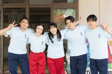 「ちはやふる－めぐり－」原菜乃華、齋藤潤など高校生キャスト15名一挙発表！