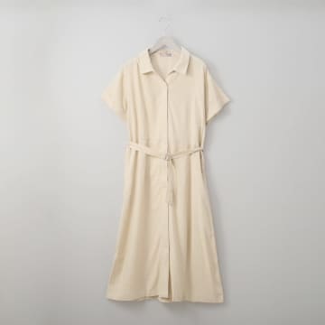 1点投入で涼しげ！【ニトリのN+】夏コーデに欠かせない「リネン混アイテム」