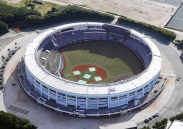 新マリン球場、屋外型で新設へ　ドーム案は見送り、千葉市