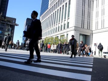 実質賃金１％程度上昇を賃上げの新水準にと総理