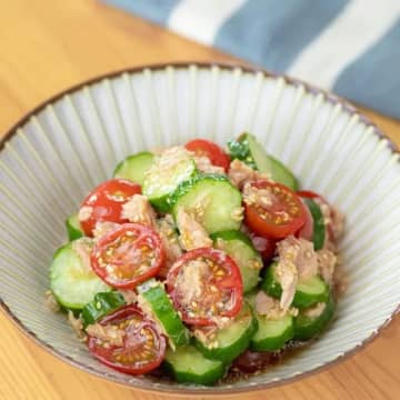 【きゅうりとミニトマトの一番ウマい食べ方】味見でなくなる！最強にお手軽な副菜レシピ3選