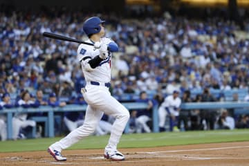 「音がヤバイ...」大谷翔平の４戦ぶり“13号先頭打者アーチ”に列島歓喜「珍しく山本先発の時に打ったw」