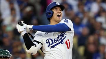 大谷翔平が執念の1打　快足飛ばしセーフ奪うと安心して胸をなで下ろす