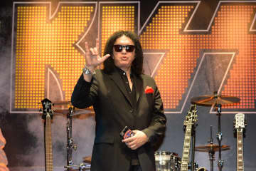 ＫＩＳＳのジーン・シモンズ「ロックンロール・オールナイト」の誕生秘話明かす