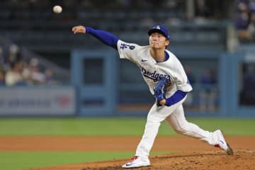 ドジャース・山本由伸　６回４安打３失点で５勝目　防御率２・１２と悪化も粘りの投球