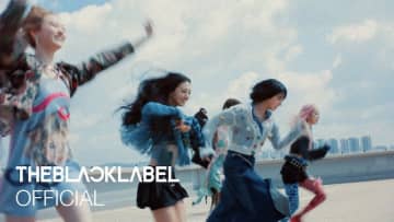 MEOVV、待望の1st EP『MY EYES OPEN VVIDE』を発表＆タイトル曲「DROP TOP」MV公開