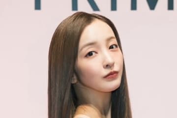 33歳・板野友美 フリフリミニスカ私服披露！抜群スタイルにSNS驚き「足ほっそおおお」「反則です」「19歳に見える」