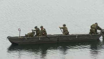 【中継】事故発生から1日以上経過…自衛隊機墜落 不明の隊員2人の捜索続く　航空自衛隊トップ「特に異変を伝える交信なかった」