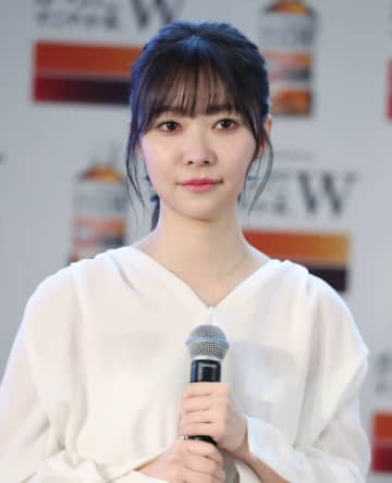 指原莉乃、サッポロ一番 塩らーめんの「ちょい足し」技を紹介。ごま油と海苔の「贅沢な組み合わせ」
