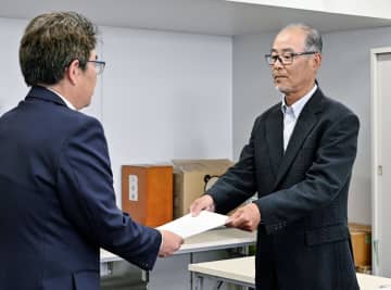 活性炭の購入経路解明、国と相談　PFAS住民要望に岡山県
