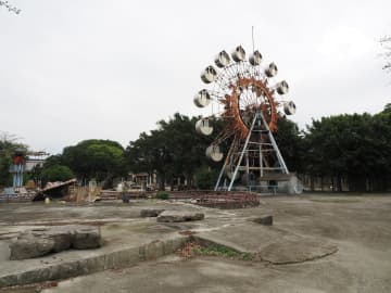 台中市の“廃”。入場料を払った先にあるのは廃墟となった遊園地だった【台湾“廃”めぐり】