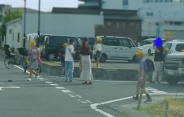 【速報】小学生ひき逃げ…逃走車両とみられるSUV発見　三郷市内で