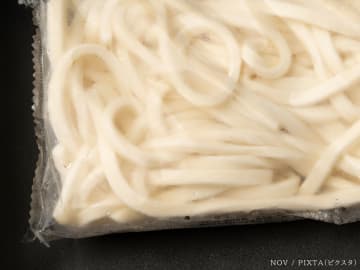 冷凍うどんは自然解凍してもいい？　テーブルマークの回答に「そうなんだ」