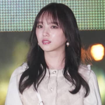 「大人の色気」与田祐希、ヘルシーな肌見せキャミワンピSHOTに反響「綺麗すぎるし、可愛すぎる」