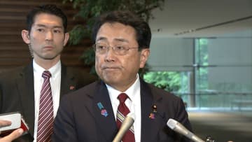 関税交渉めぐり赤沢経済再生相・林官房長官らが協議　米中・米英の動向など踏まえ関係省庁と意見交換