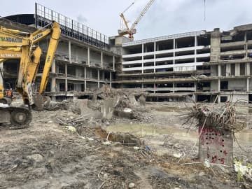 タイのビル倒壊巡り17人を捜査　建築不正の疑い、ゼネコン幹部ら