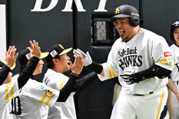 【ソフトバンク】小久保監督〝最後の聖域〟だった「４番・山川穂高」も変更で今後の采配は