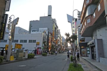 立川市小学校に殴りこんだ実行犯の素顔　酒グセ悪く「朝キャバ→昼キャバ」が日課