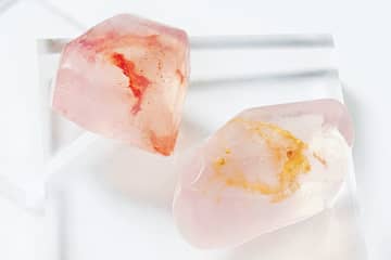 キラキラつやつやの宝石!? いえ！ せっけんです！ 基本の「単色宝石せっけん」の作り方