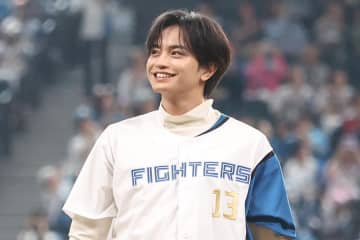 北海道に君臨した“王子様”は「31歳と思えない」　衝撃の1球にファン悶絶「お上品」