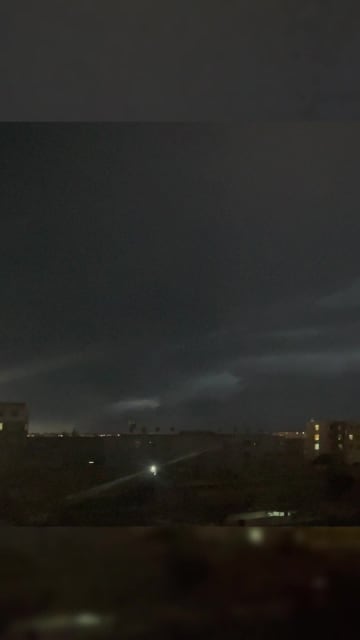 夜空を照らす稲光　中国内モンゴル自治区