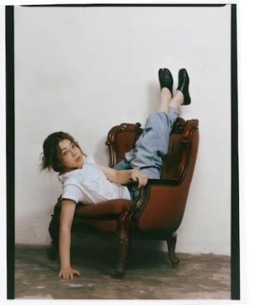 Soyoon率いるバンド“SE SO NEON”、新曲「Twit Winter」リリース&MV公開