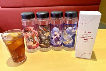 スシロー×「崩壊：スターレイル」コラボグッズ後半は本日5月16日より開始クリアボトルとメタリックカードが新たに4種登場