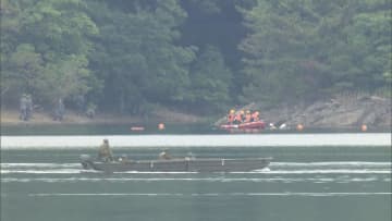 【中継】練習機のエンジンか？タイヤなども発見　自衛隊機墜落　範囲を広げ500人態勢で捜索