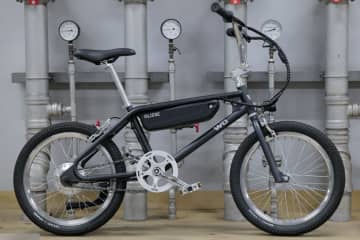 WO、BMX型電動アシスト自転車「GLISSE」先行予約を開始